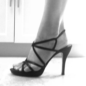 Maxstudio, Black strappy heels